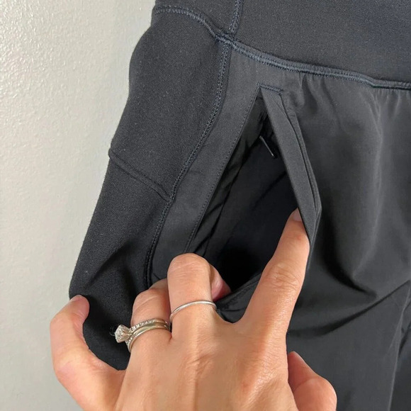 Athleta Get Set Hybrid Jogger Pants Size Small Black Athletic Travel Athleisure - Picture 6 of 15